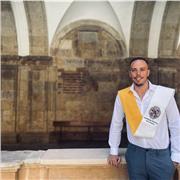 Soy una persona muy proactiva con ganas de enseñar y aprender.